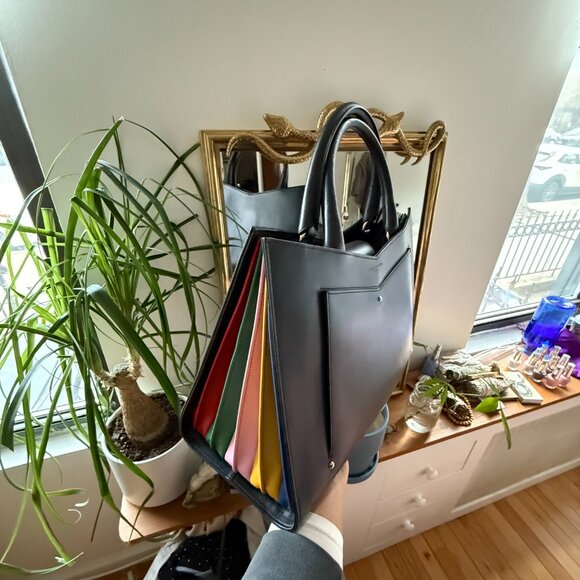 LIKE NEW Sara Battaglia Plisse Tote Bag - Picture 3 of 9